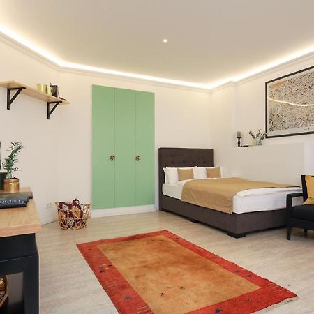 5 Personen Altbau Nahe Kurfuerstendamm - Shakespeare Berlin Exteriör bild